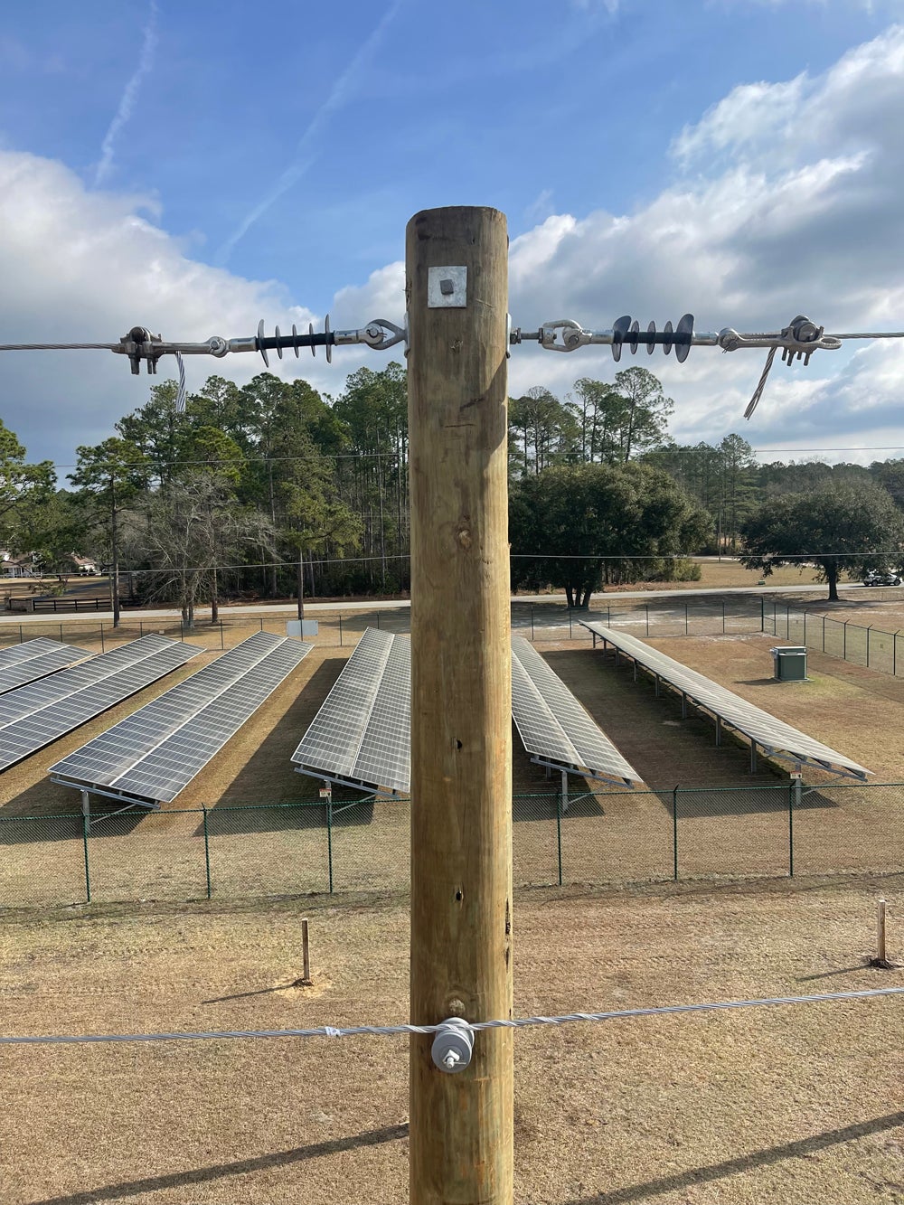 Dead-End Insulator Changeout Photo 2